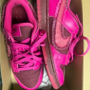 Nike Pink Two-Tone Low Top Sneakers